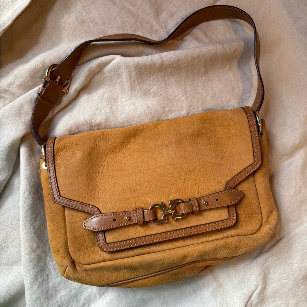 Offers considered! Vintage suede mustard tan Ferragamo gancini y2k shoulder bag